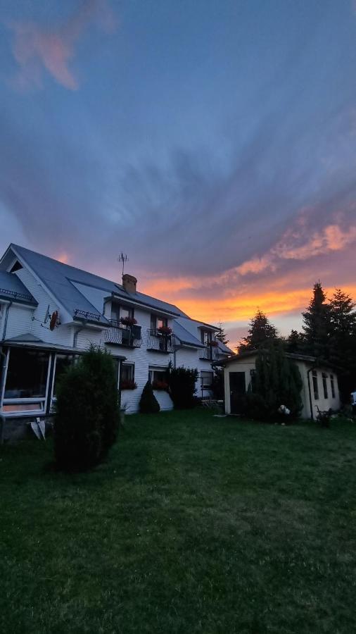 Domki "Berenika" Rewal Esterno foto